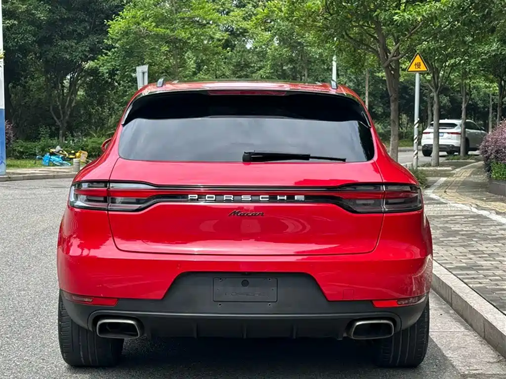 Porsche Macan 2021 — фото 14
