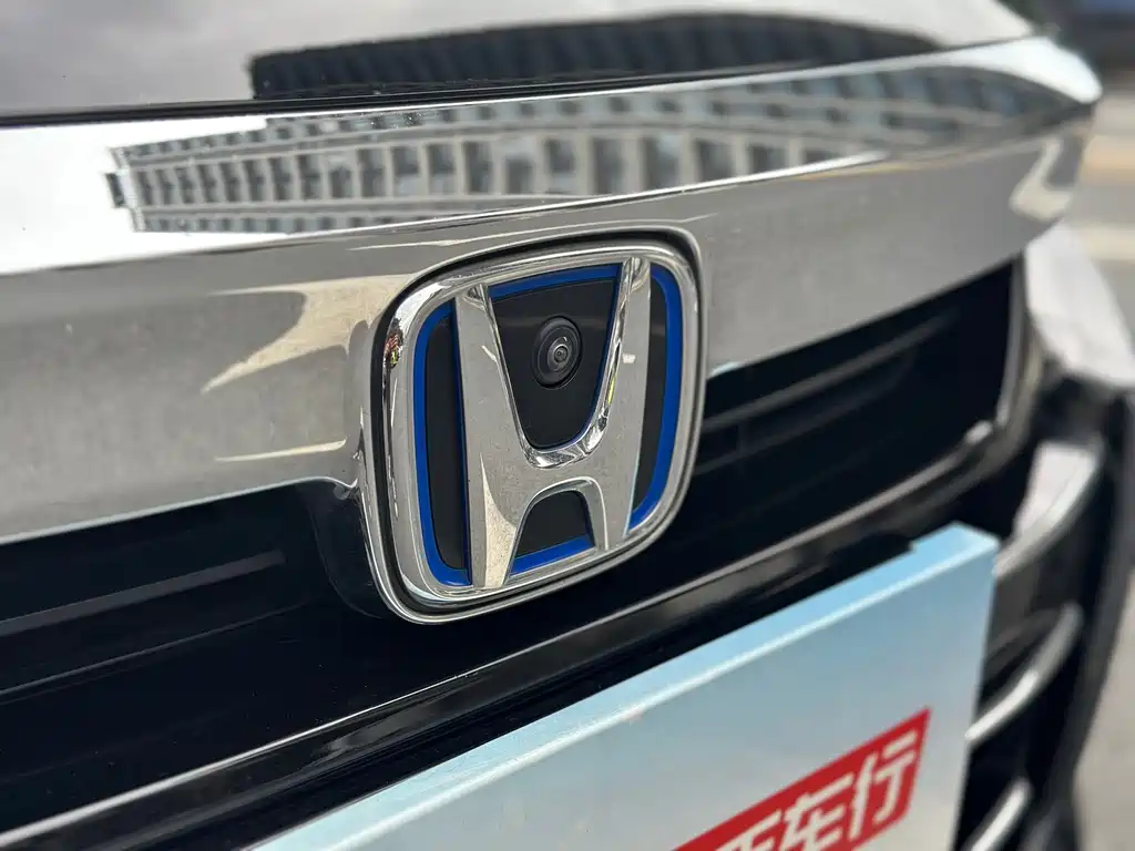 Honda Accord 2022 — фото 20