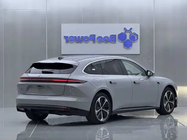 NIO ET5T 2025