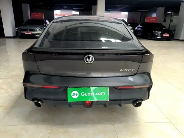 Changan UNI-V 2022