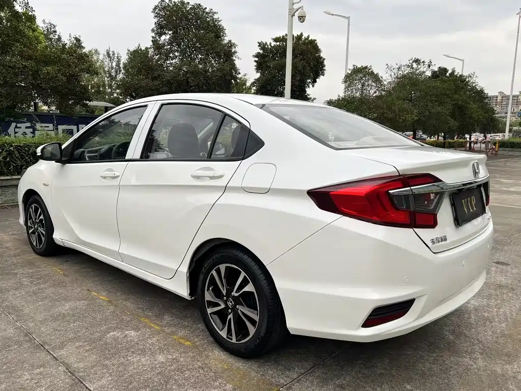 Honda Greiz 2018 — фото 6