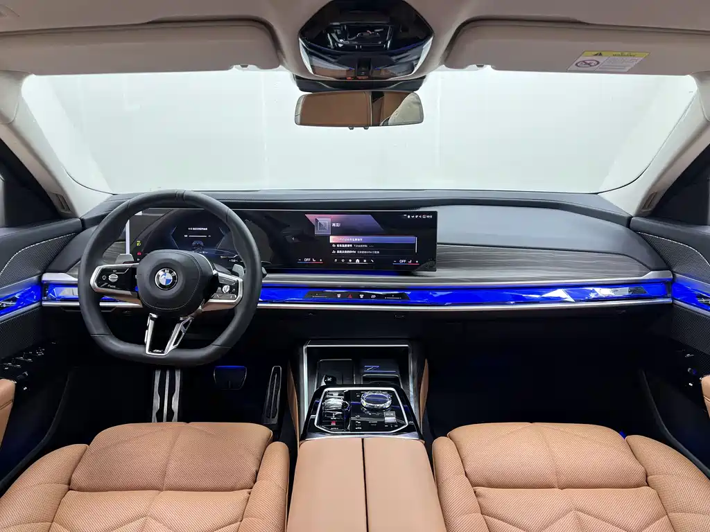BMW 7 Series 2025 — фото 18
