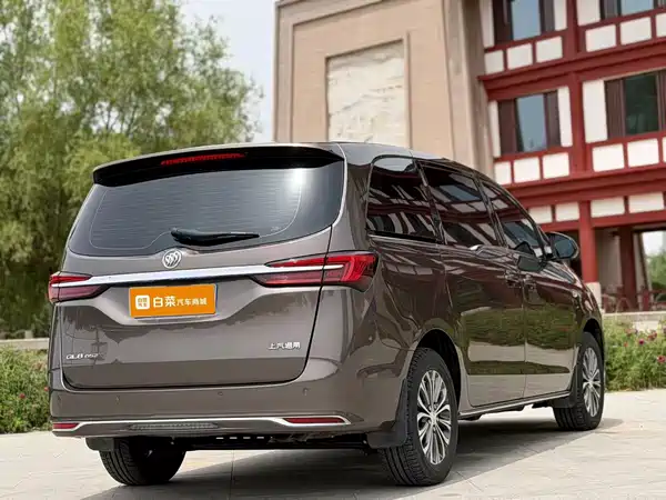 Buick GL8 2022