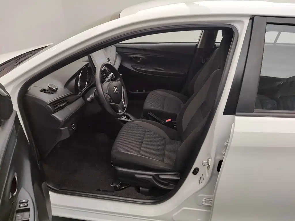 Toyota Vios FS 2020 — фото 15