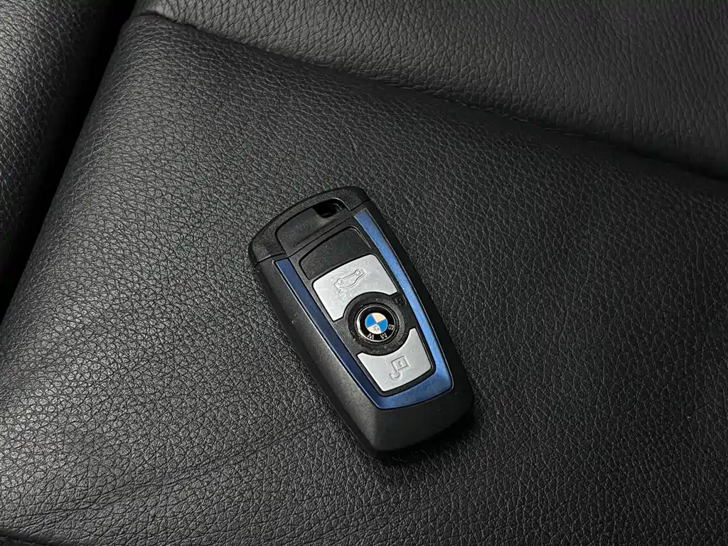 BMW 3 Series GT 2019 — фото 37