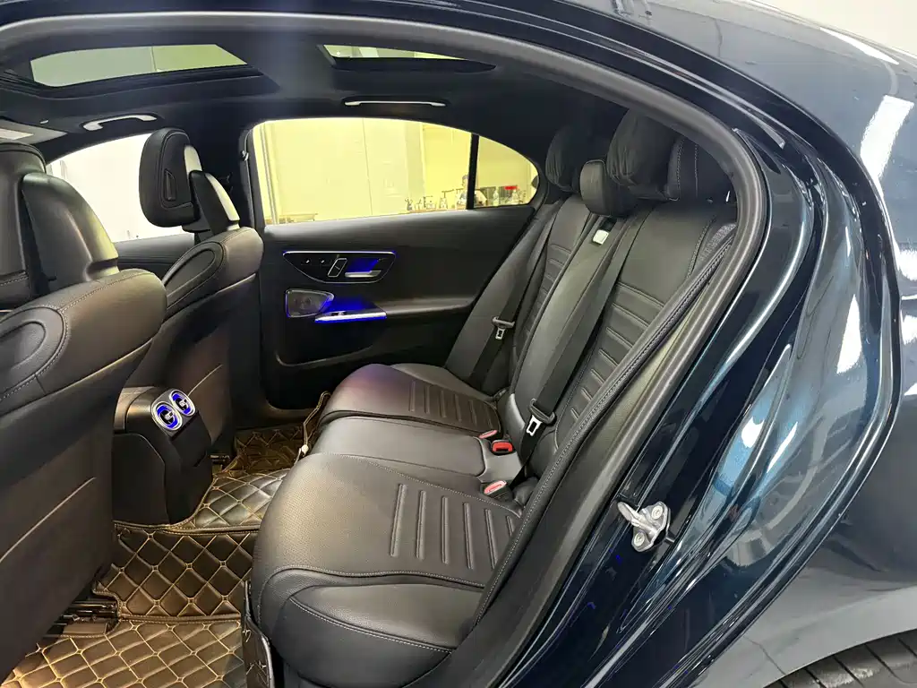 Mercedes-Benz C-Class 2022 — фото 14