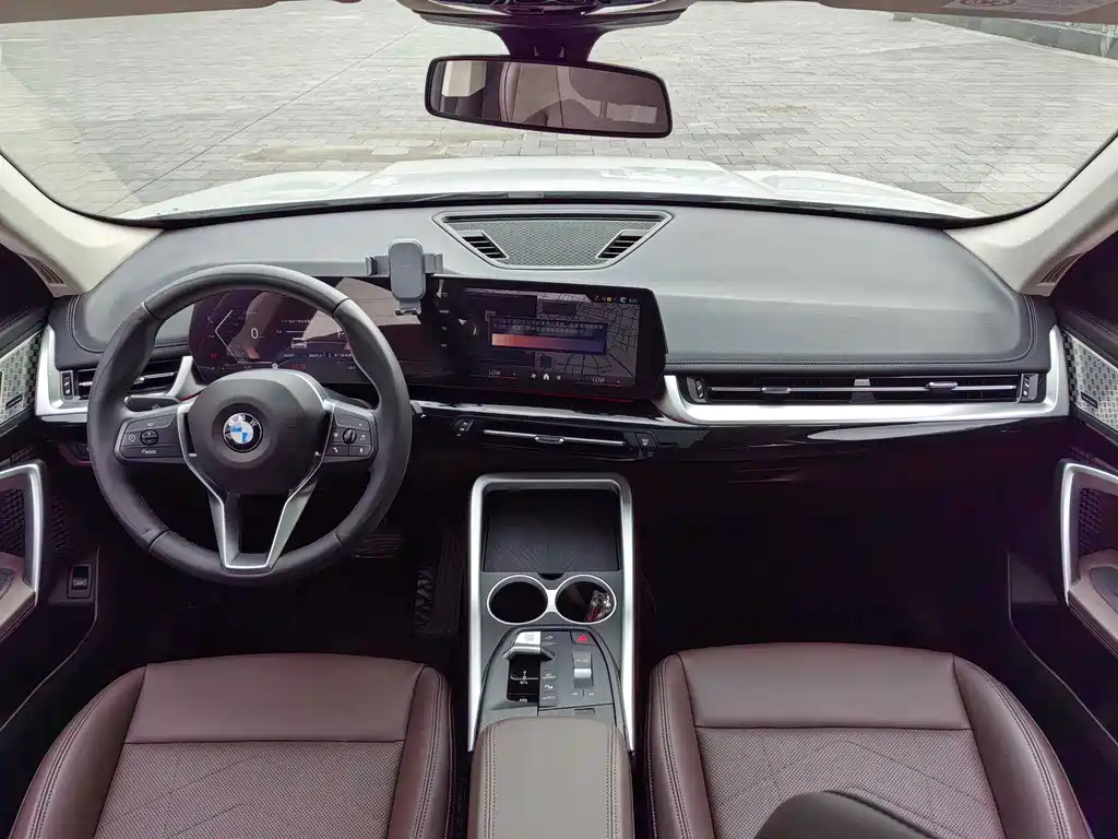 BMW X1 2024 — фото 17