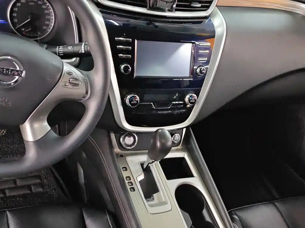 Nissan Murano 2019 — фото 9