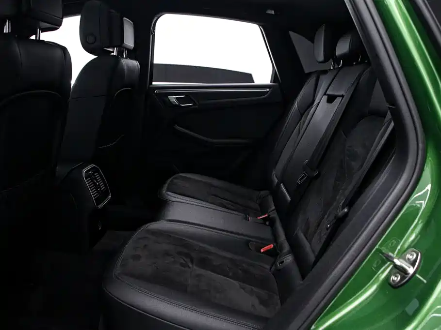 Porsche Macan 2019 — фото 14