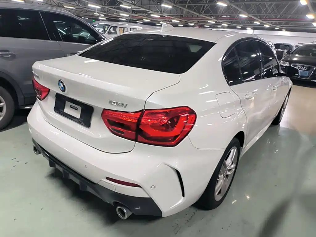 BMW 1 Series 2019