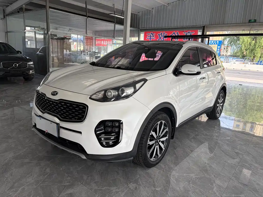 Kia KX5 2017 — фото 1