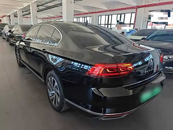 Volkswagen Magotan PHEV 2022