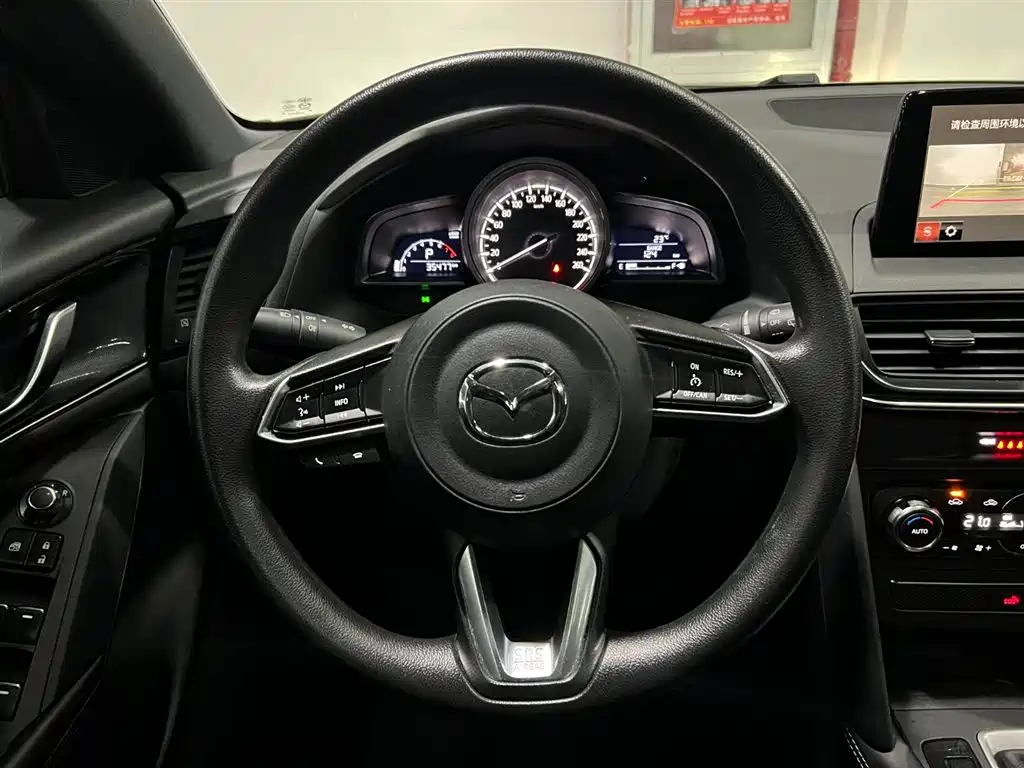 Mazda CX-4 2021 — фото 13