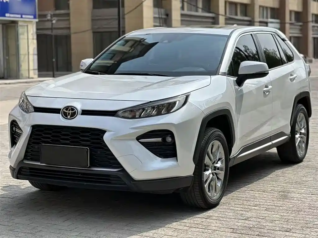 Toyota Wildlander 2022 — фото 2