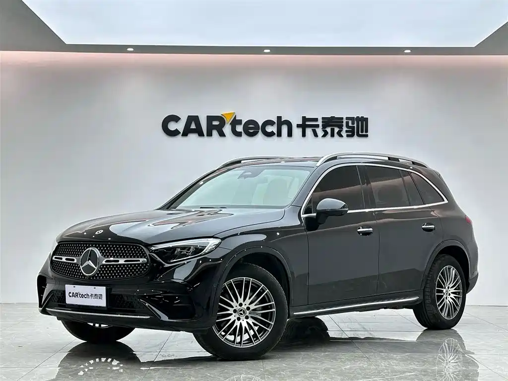 Mercedes-Benz GLC 2023 — фото 1