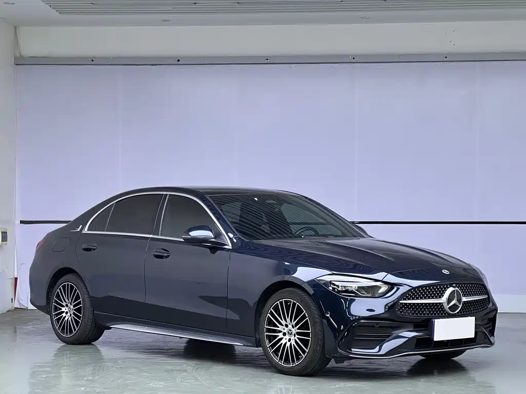 Mercedes-Benz C-Class 2022 — фото 3