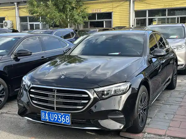 Mercedes-Benz E-Class 2025