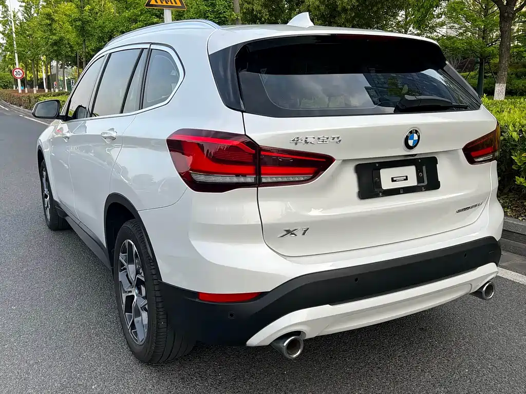 BMW X1 2022 — фото 14