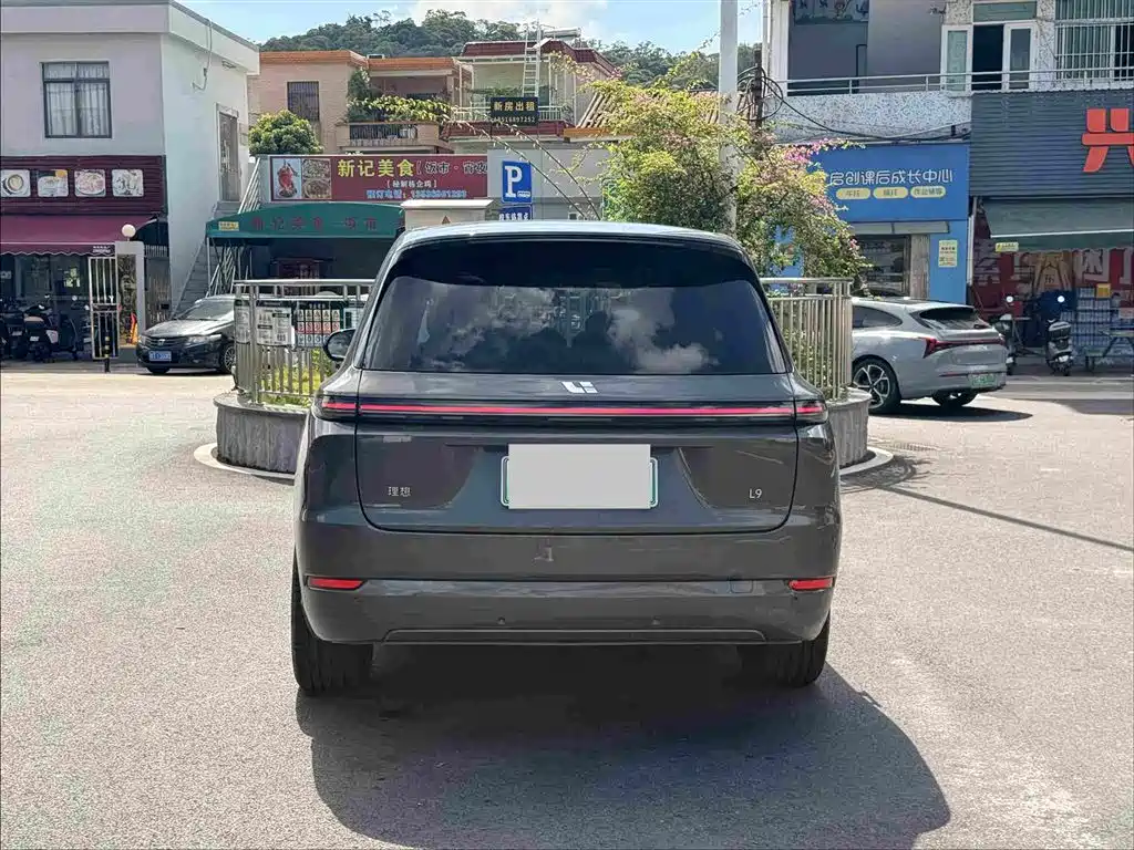 Li Auto Li L9 2023