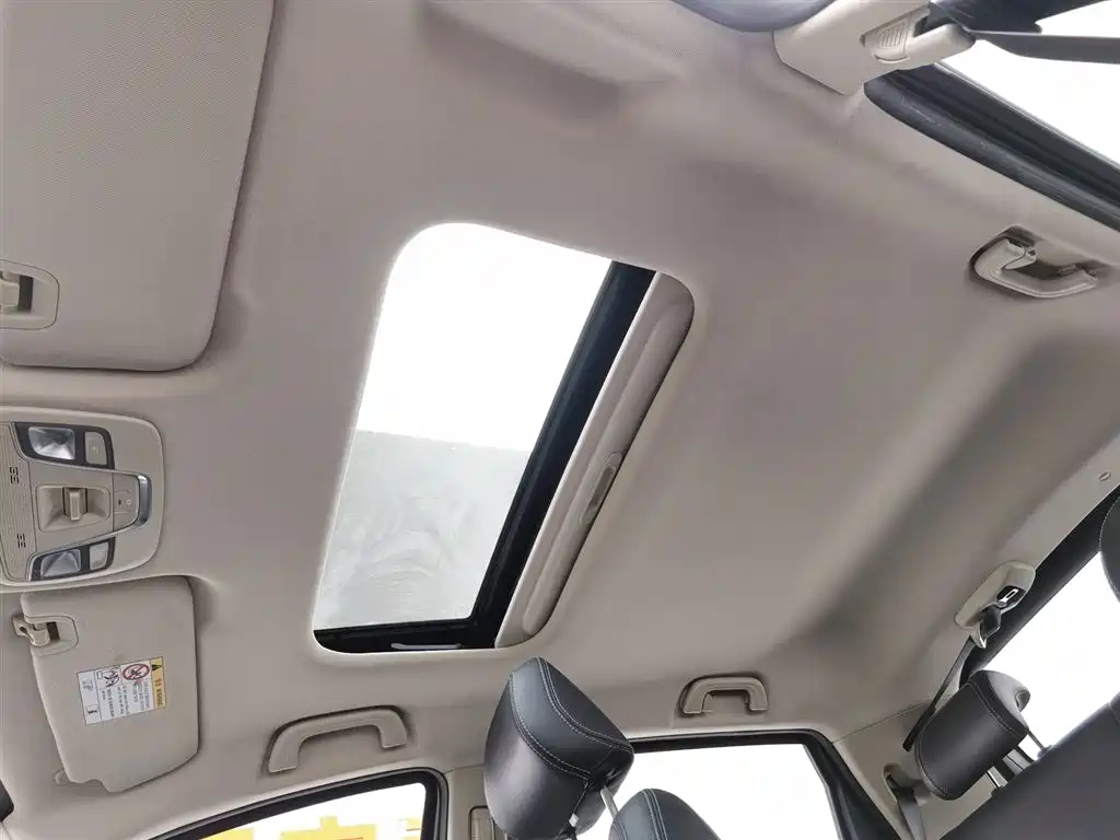 Geely Vision X3 2020 — фото 14
