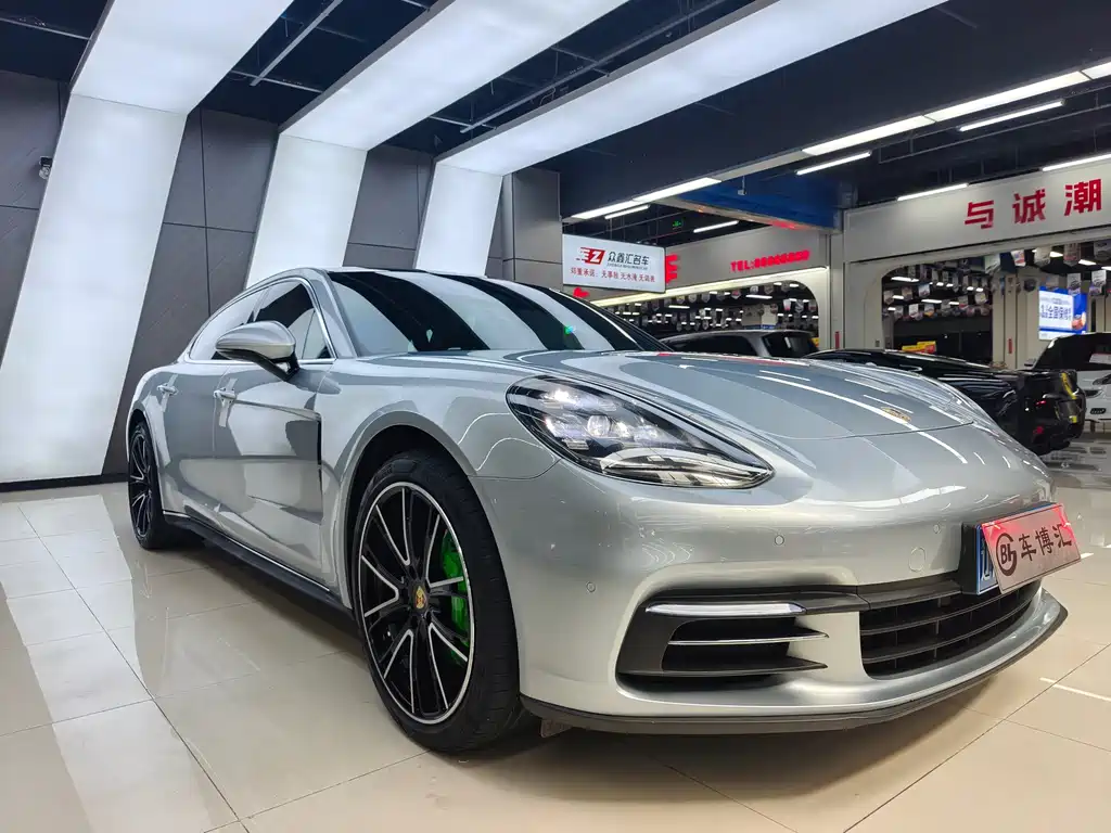 Porsche Panamera 2017 — фото 3
