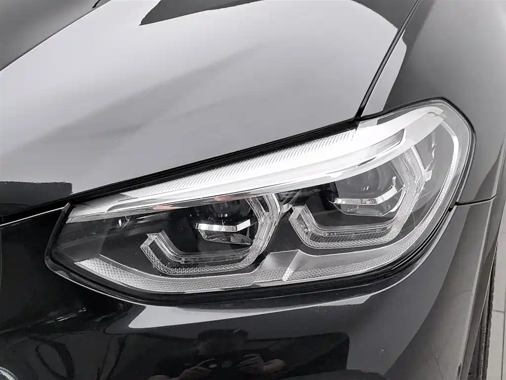 BMW X3 2021