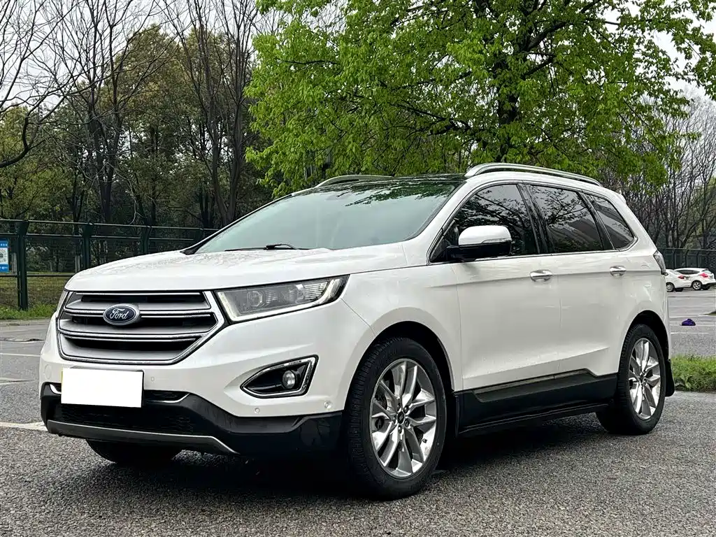 Ford Edge 2017 — фото 7