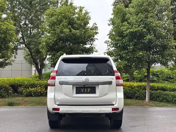 Toyota Prado 2015