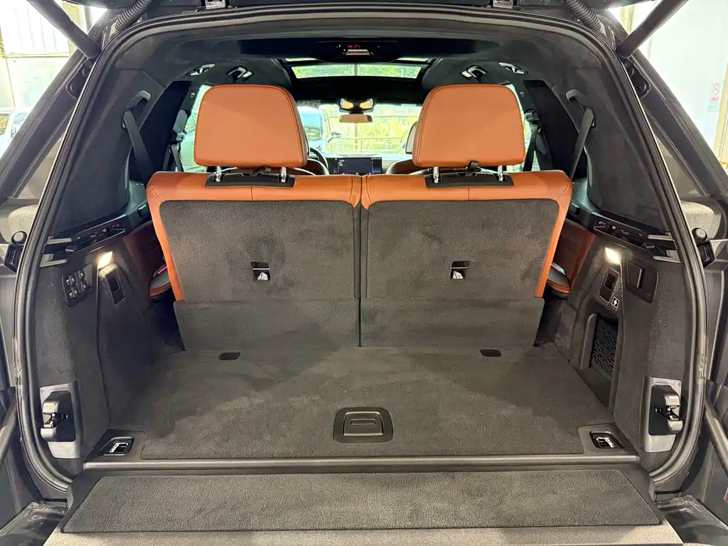 BMW X7 2023 — фото 14