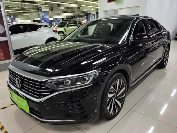 Volkswagen Passat 2022