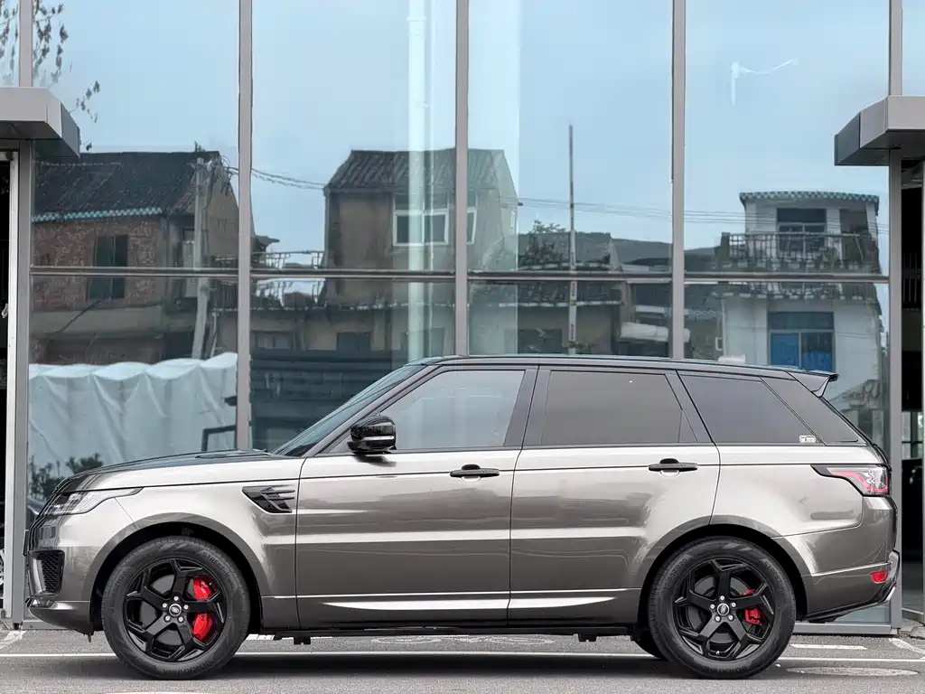 Land Rover Sport PHEV 2018
