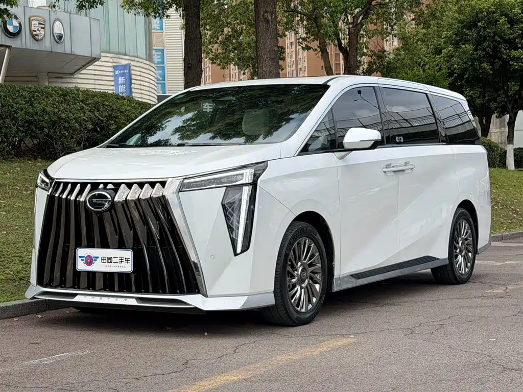 GAC Motor Trumpchi M8 2023 — фото 1