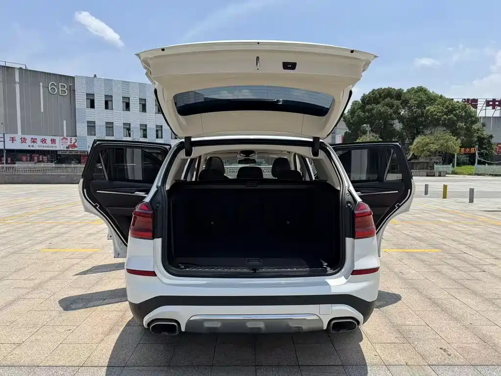 BMW X3 2019 — фото 18