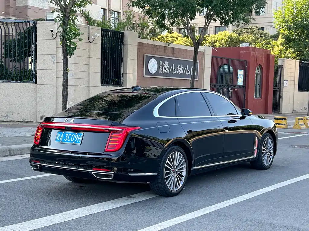 Hongqi H9 2021 — фото 4