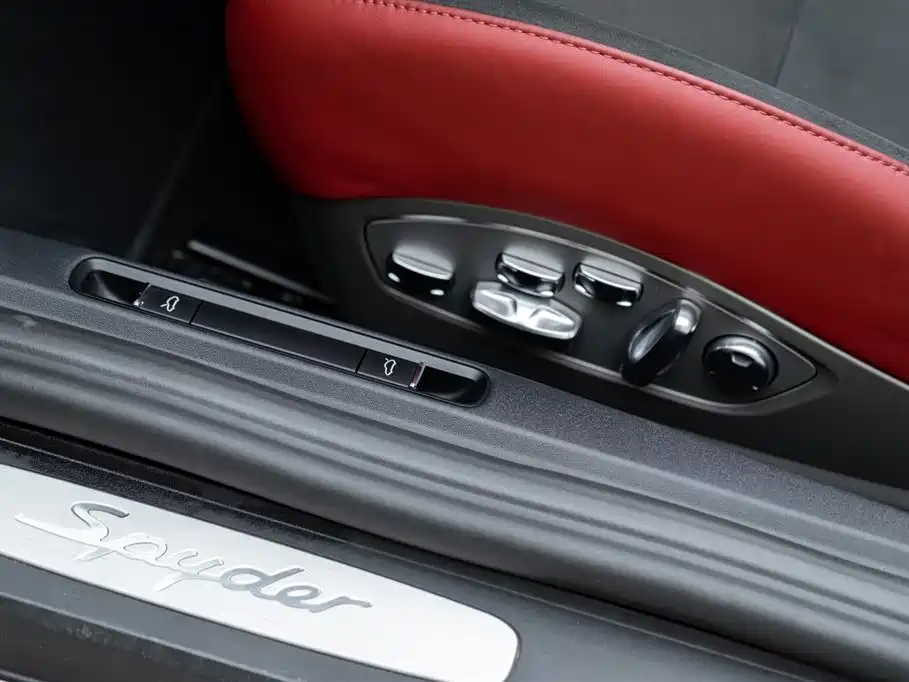 Porsche 718 2022 — фото 18