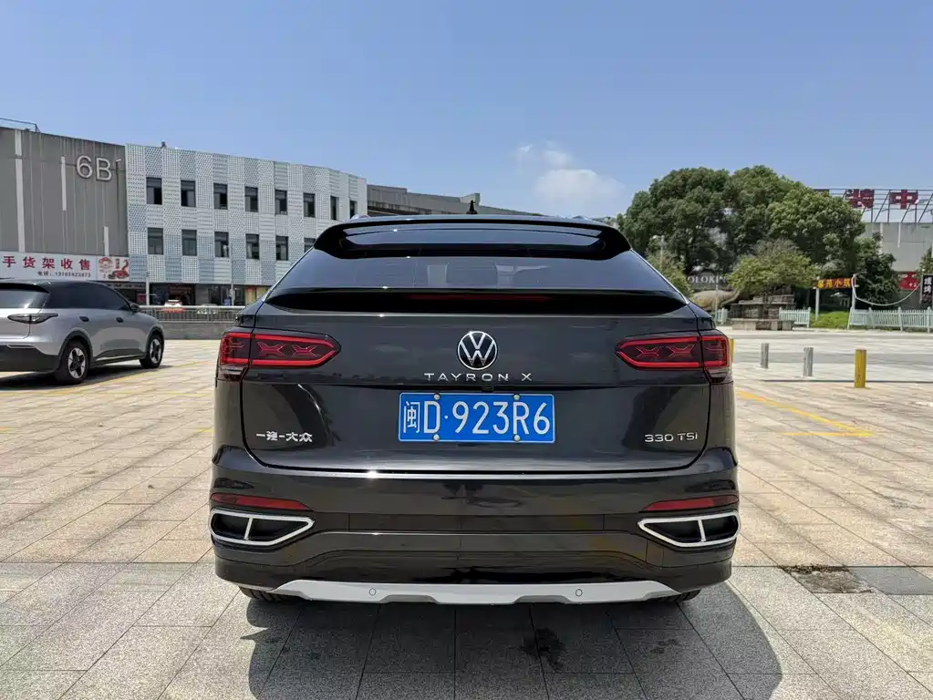Volkswagen X 2021