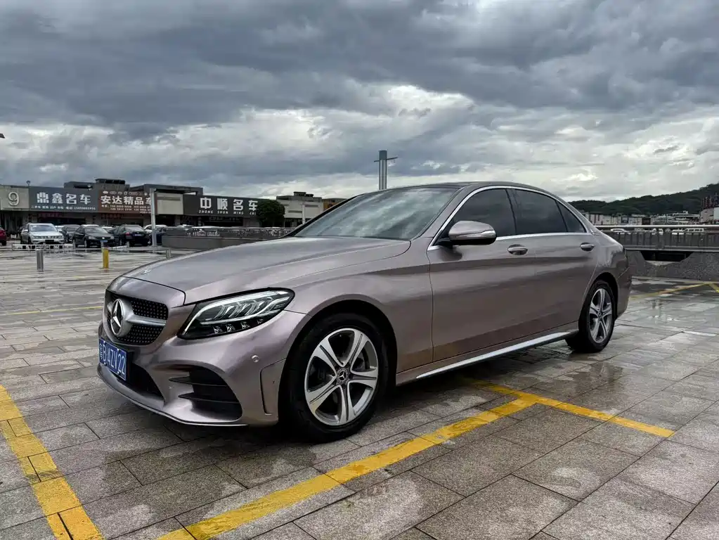 Mercedes-Benz C-Class 2019
