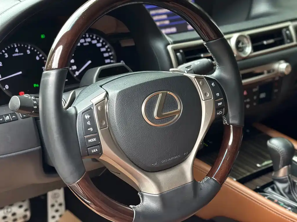 Lexus GS 2013 — фото 24