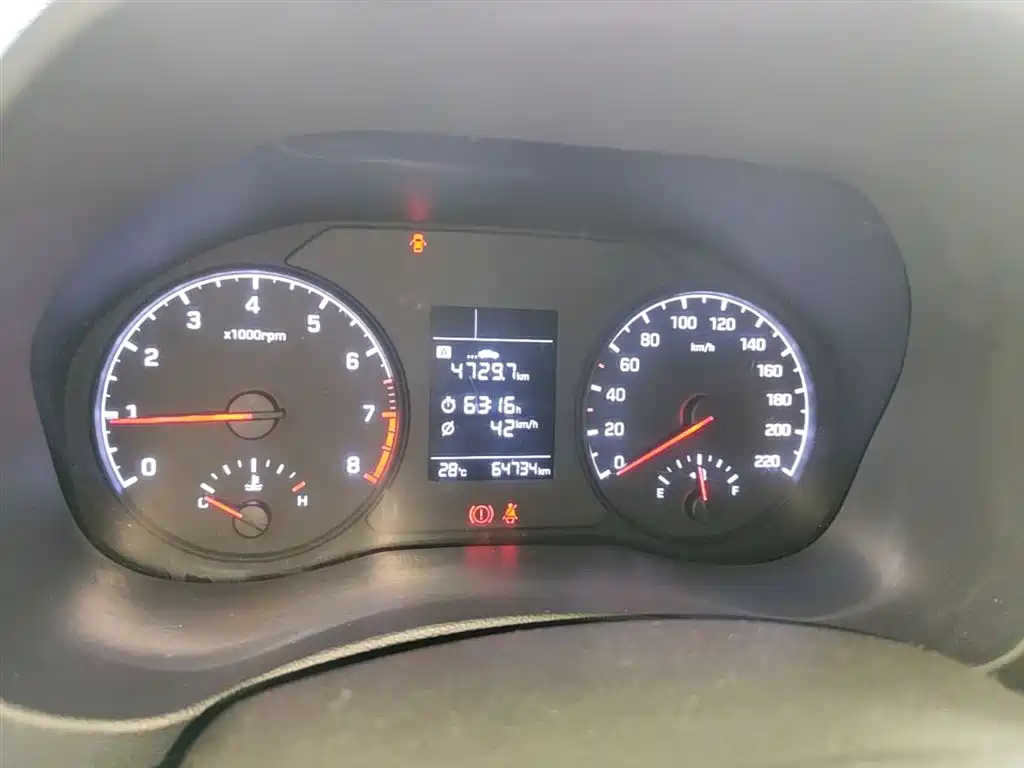 Hyundai Verna 2019 — фото 12