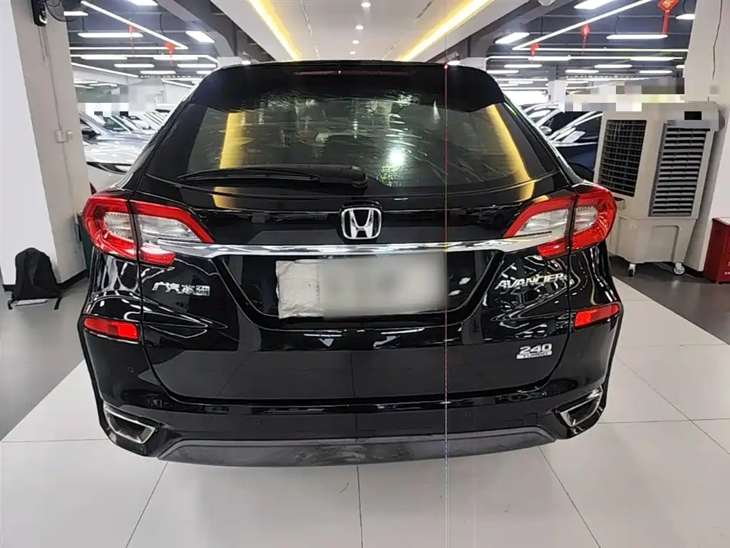 Honda Avancier 2017 — фото 6