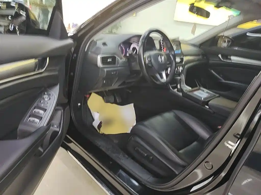Honda Accord 2021 — фото 16