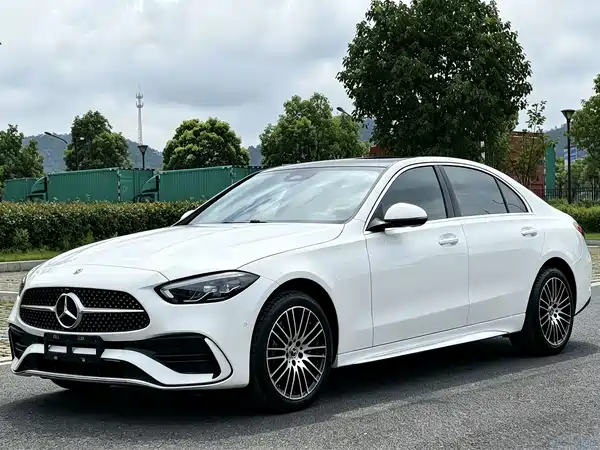 Mercedes-Benz C-Class 2026