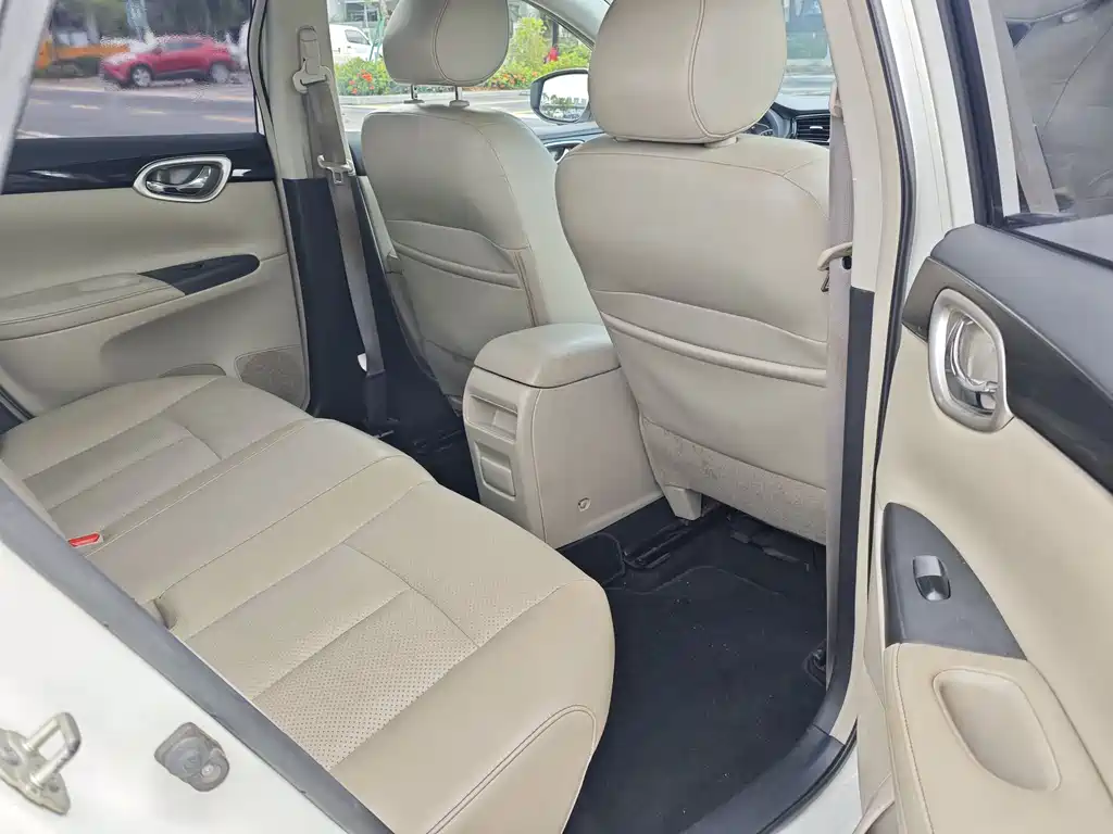 Nissan Sylphy 2017 — фото 11