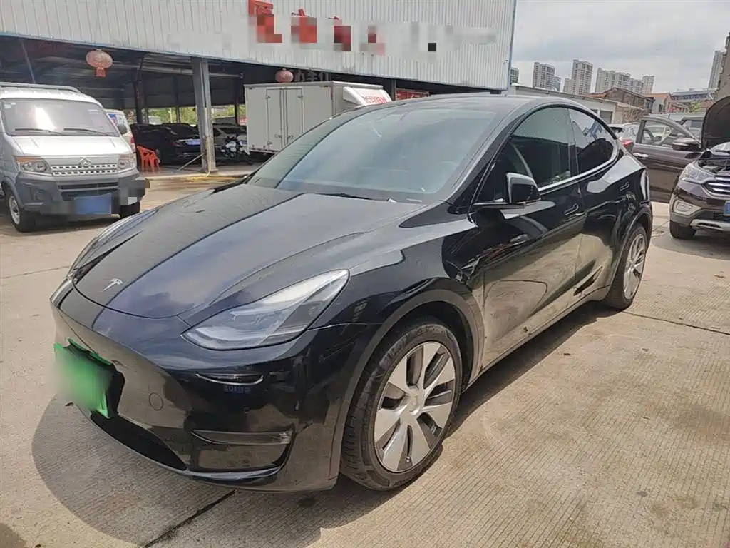 Tesla Model Y 2022 — фото 1