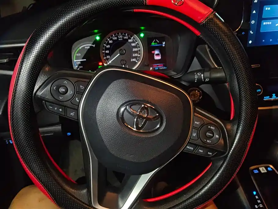 Toyota Corolla 2022 — фото 15