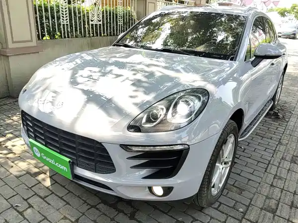 Porsche Macan 2015
