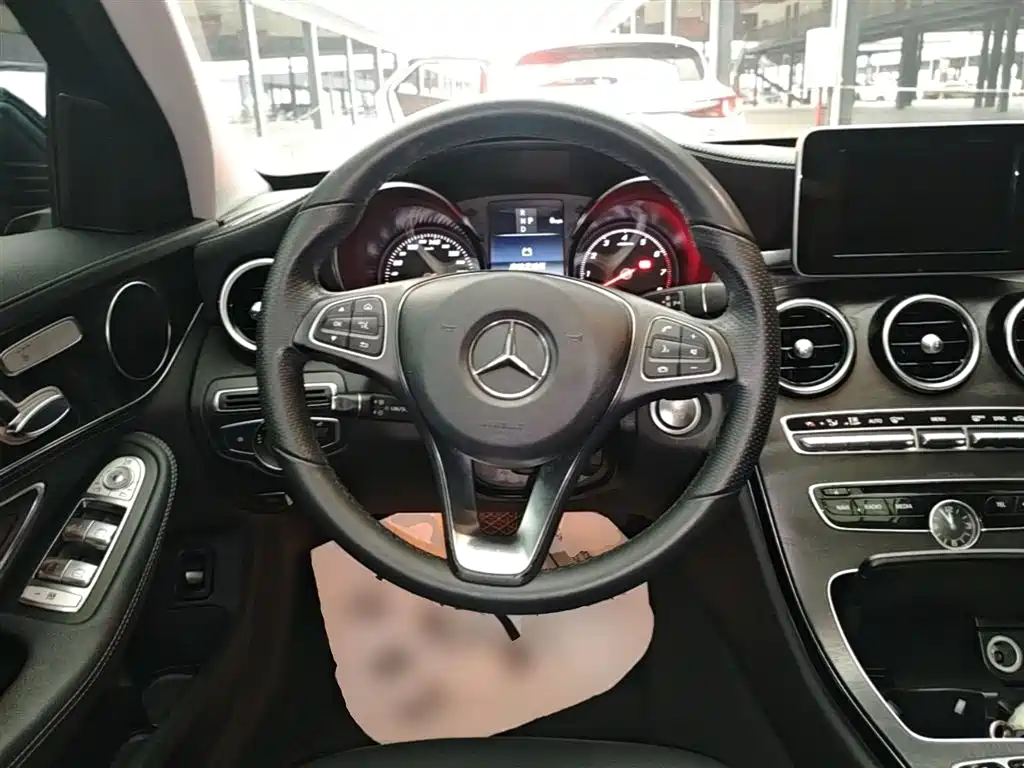 Mercedes-Benz C-Class 2017 — фото 11
