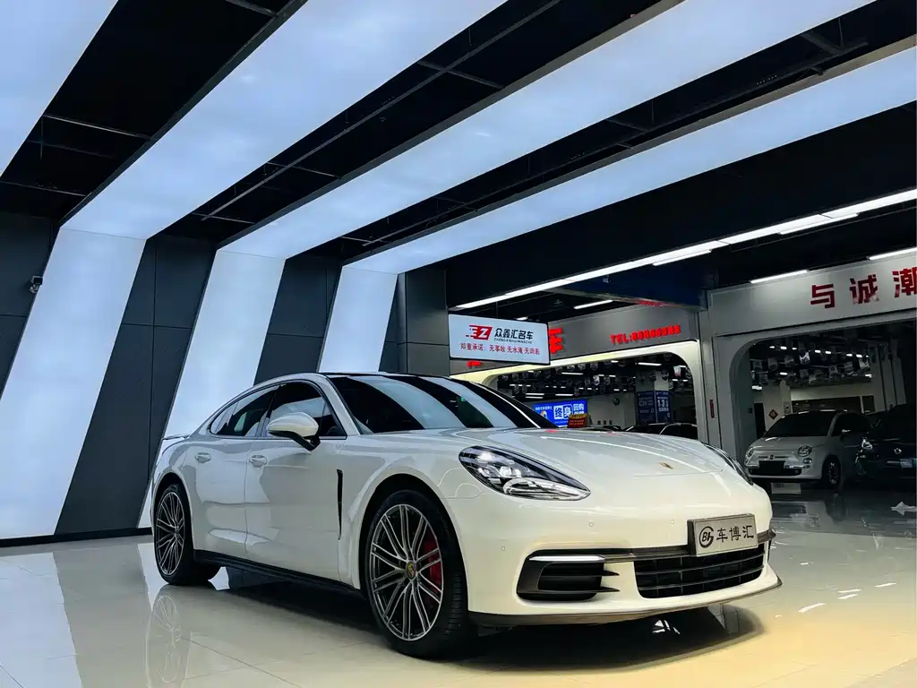 Porsche Panamera 2017 — фото 3