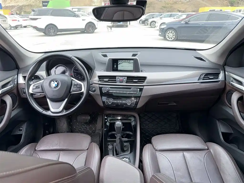 BMW X1 2019 — фото 12