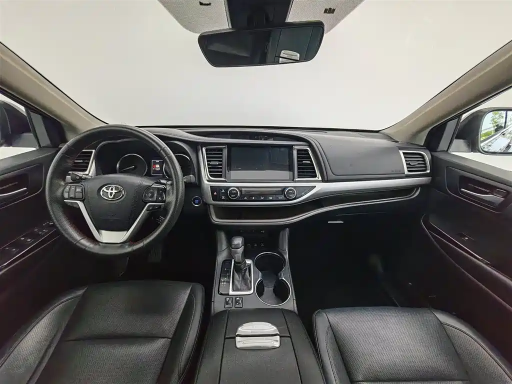 Toyota Highlander 2019